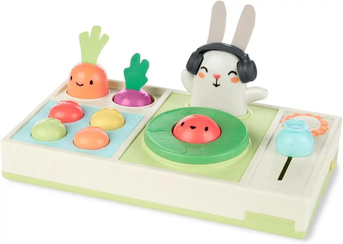 Skip Hop Farmstand Let The Beet Drop Musical Baby DJ Set Toy